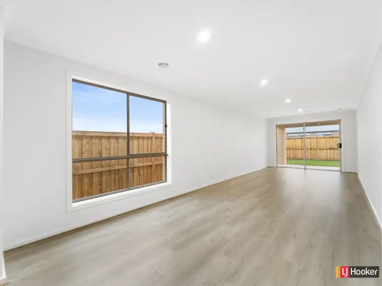 Fourth view of Homely house listing, 11 Overture Road, Strathtulloh VIC 3338
