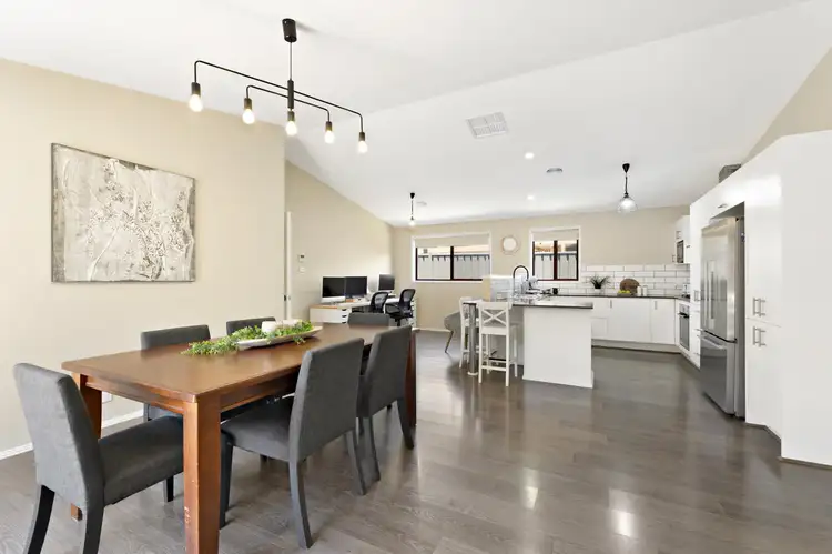 126 Jabanungga Avenue, Ngunnawal ACT 2913