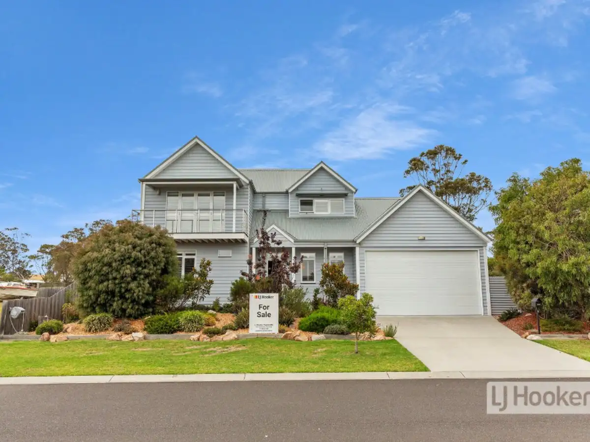 Main view of Homely house listing, 8 Seagreen Close, Eagle Point VIC 3878