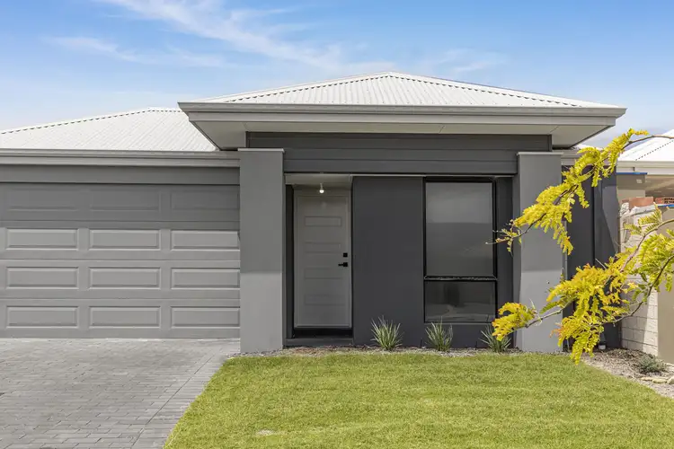 40 Kingfisher Road