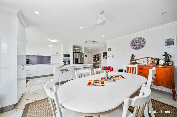 Sixth view of Homely house listing, 3 Kurrajong Close, Emerald QLD 4720