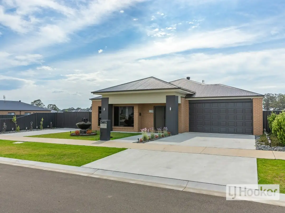 Main view of Homely house listing, 10 Ilfracombe Way, Paynesville VIC 3880