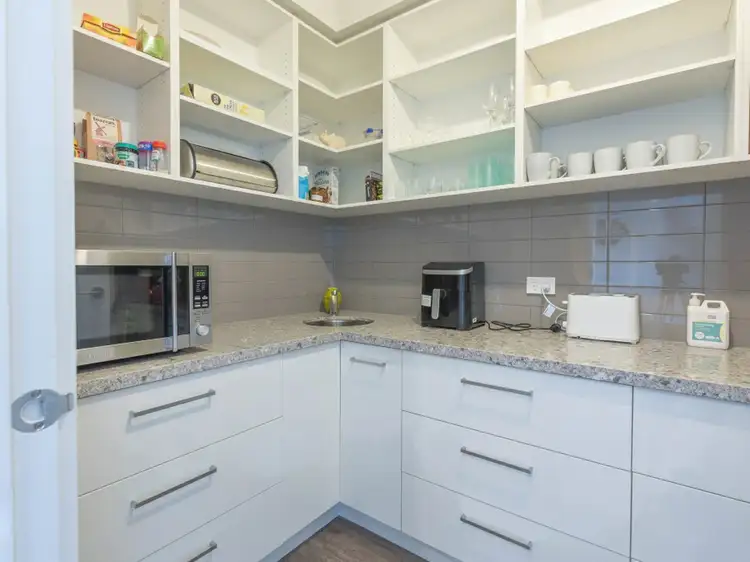 Sixth view of Homely house listing, 10 Ilfracombe Way, Paynesville VIC 3880