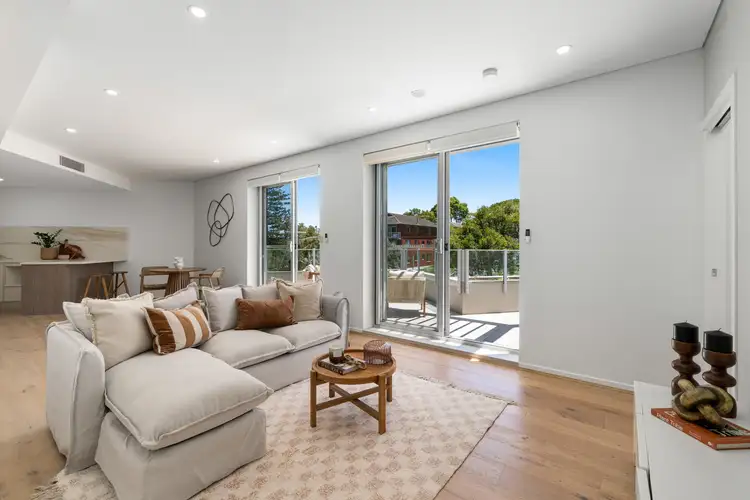 301/3 Seaview Avenue, Newport NSW 2106
