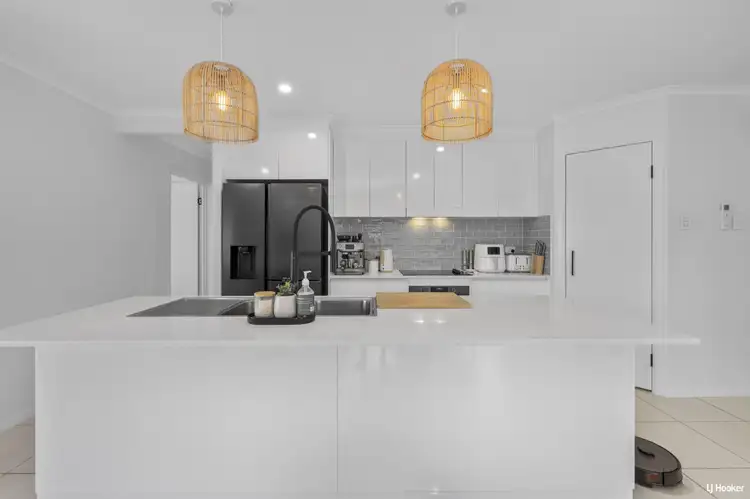 Third view of Homely house listing, 15 Seabreeze Court, Bushland Beach QLD 4818