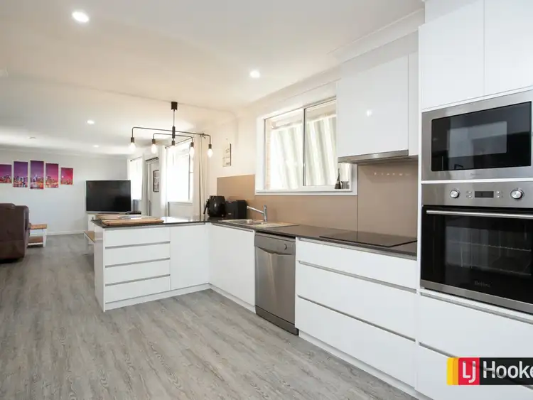 Second view of Homely house listing, 28 Kuloomba Street, Hillvue NSW 2340