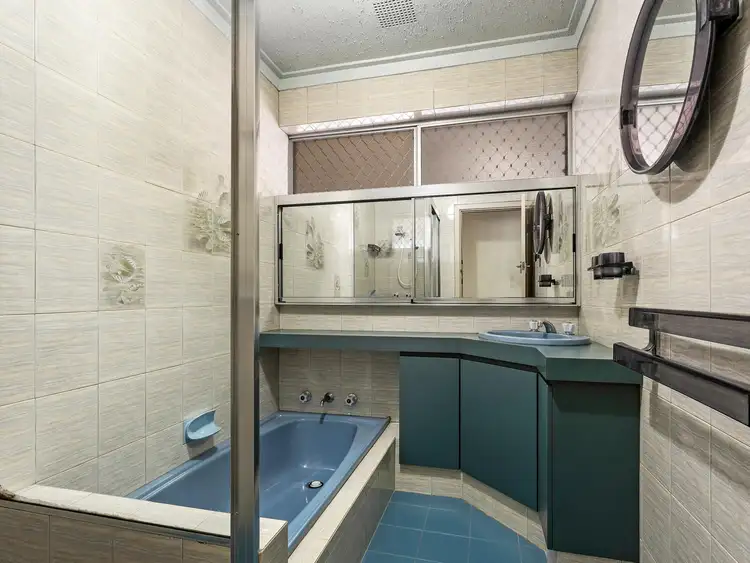 Seventh view of Homely house listing, 20 Bolton Way, Orelia WA 6167
