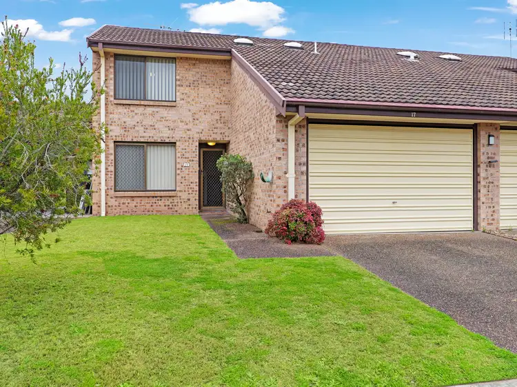 Main view of Homely unit listing, Unit 17/52 Railway Parade, Kurri Kurri NSW 2327