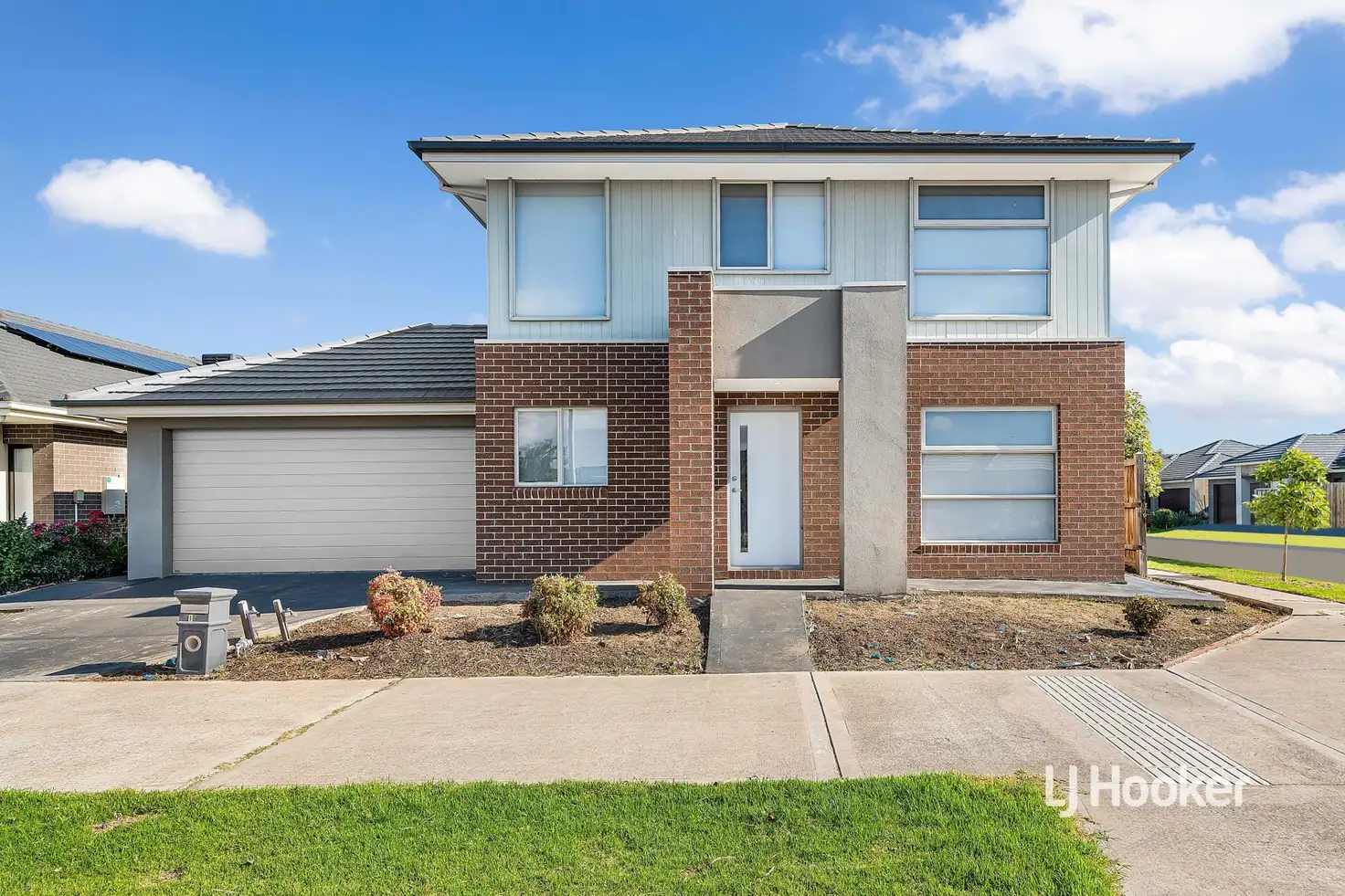 Main view of Homely house listing, 1 Overland Chase, Werribee VIC 3030