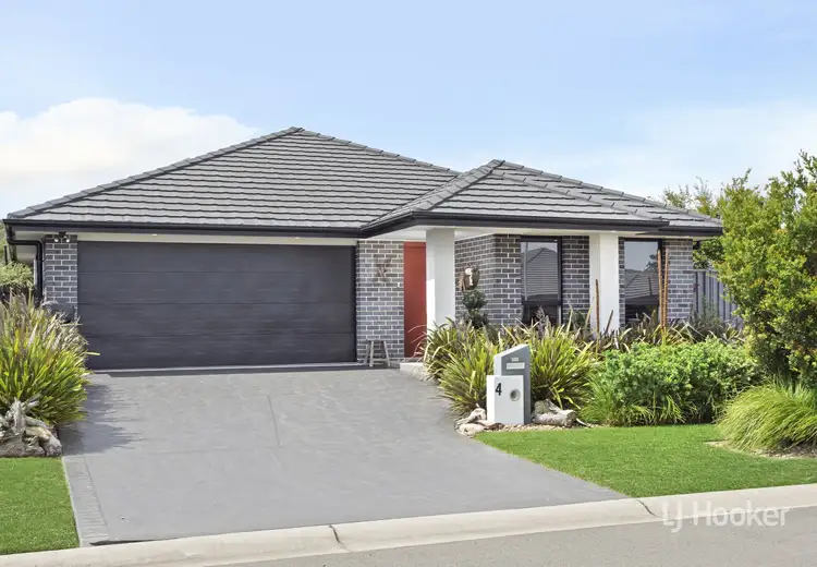 4 Barrallier Avenue