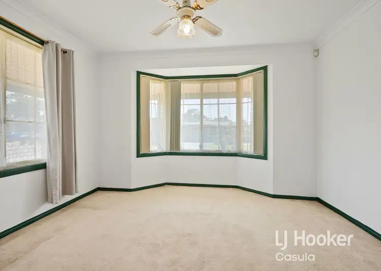 Fifth view of Homely house listing, 16 Fernleaf Court, Wattle Grove NSW 2173