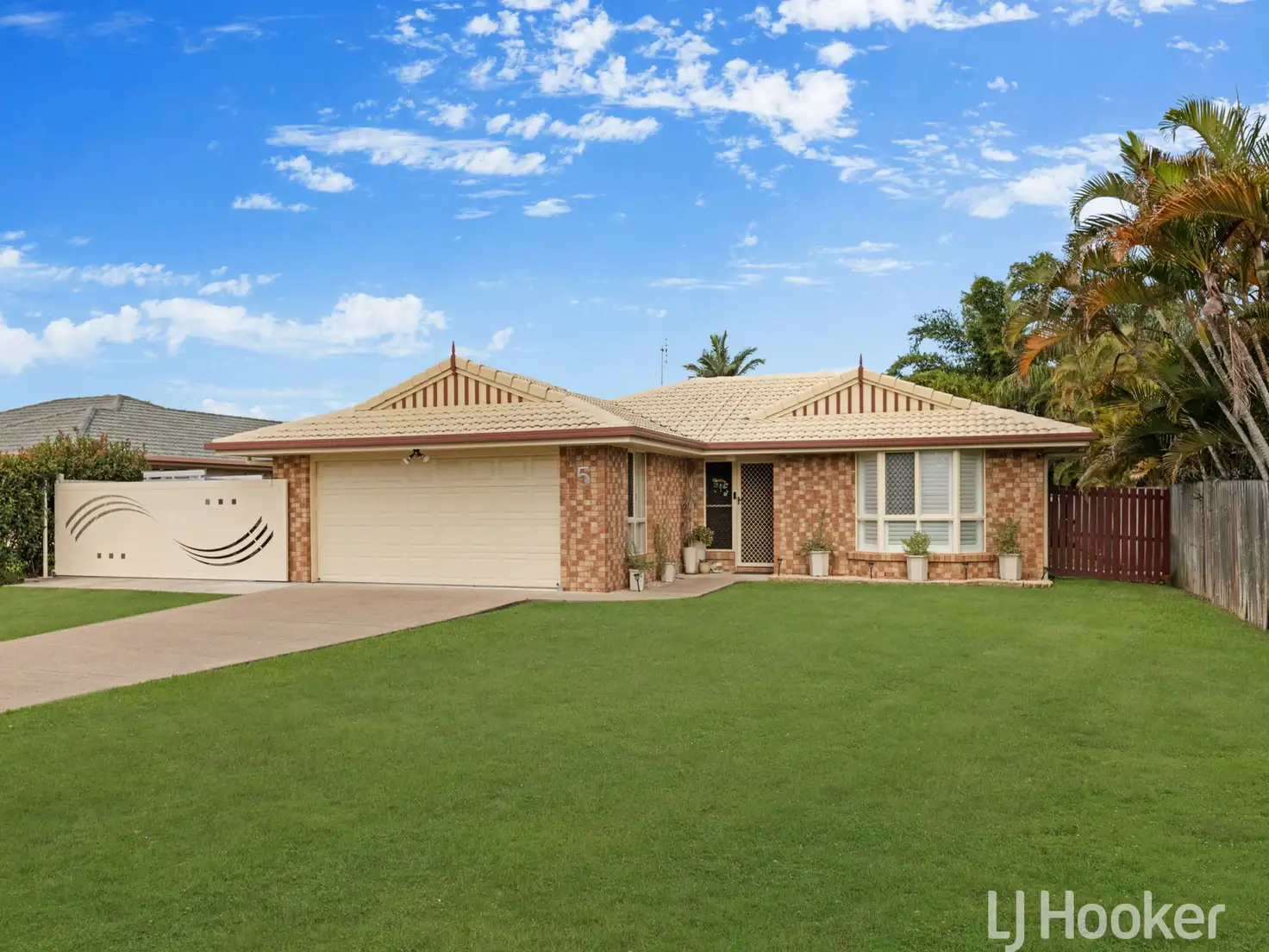 Main view of Homely house listing, 5 Harvard Place, Urraween QLD 4655