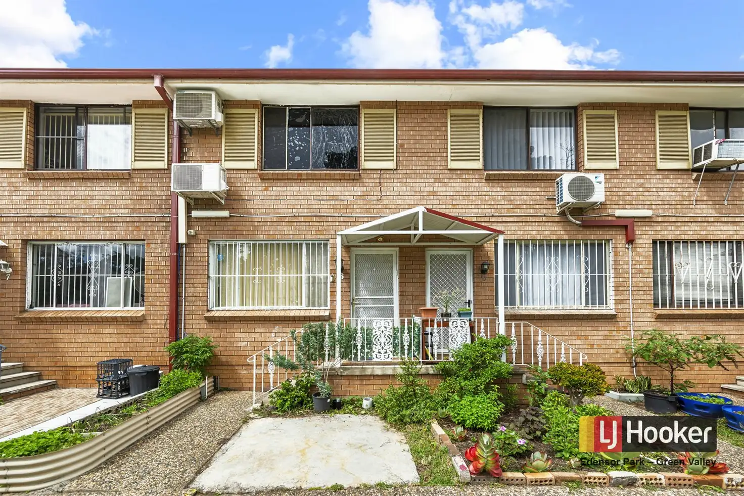 Main view of Homely townhouse listing, Unit 6/112-116 Longfield Street, Cabramatta NSW 2166