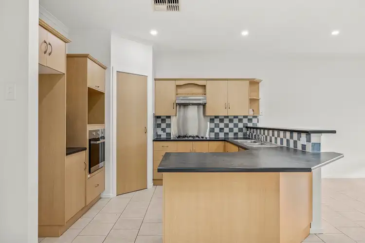 6 Frome Crescent, Mawson Lakes SA 5095