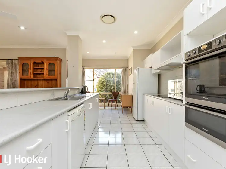 Seventh view of Homely house listing, 20 Banjos Circuit, Hillvue NSW 2340
