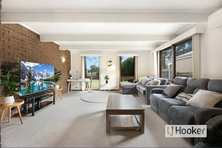 27 Gilsenan Street, Paynesville VIC 3880