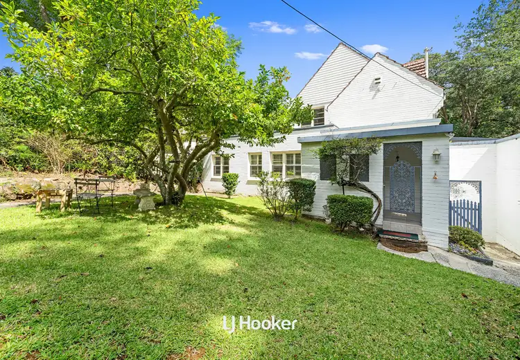 Third view of Homely house listing, 25 Knowlman Avenue, Pymble NSW 2073