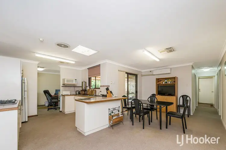Second view of Homely house listing, 7 Exon Court, Camillo WA 6111