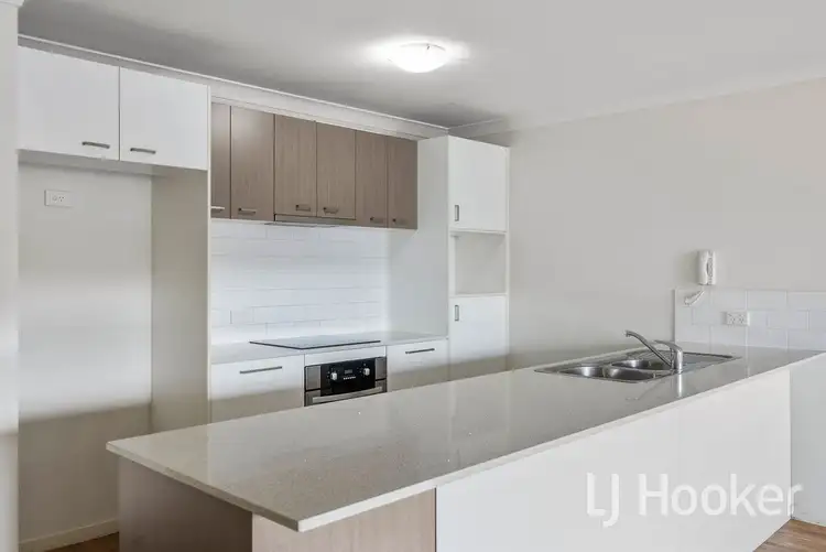 Third view of Homely apartment listing, 20/6 Lockhart Street, Woolloongabba QLD 4102