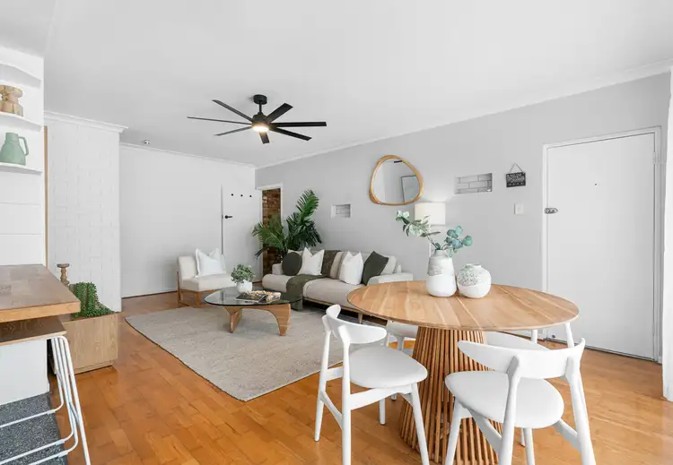 Main view of Homely unit listing, Unit 2/170 Old Cleveland Road, Coorparoo QLD 4151
