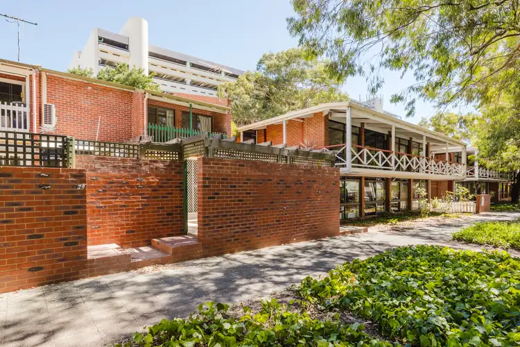 14A Mayfair Street