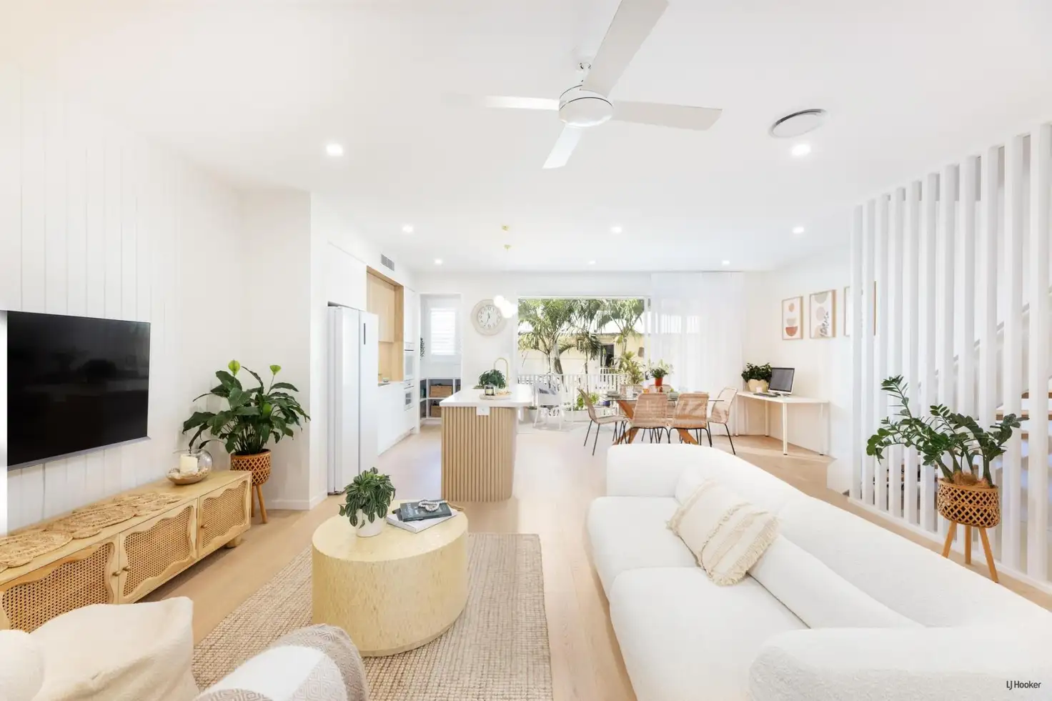 Main view of Homely unit listing, 5/135 Golden Four Drive, Bilinga QLD 4225