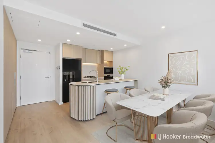 1808/180 Marine Parade, Labrador QLD 4215