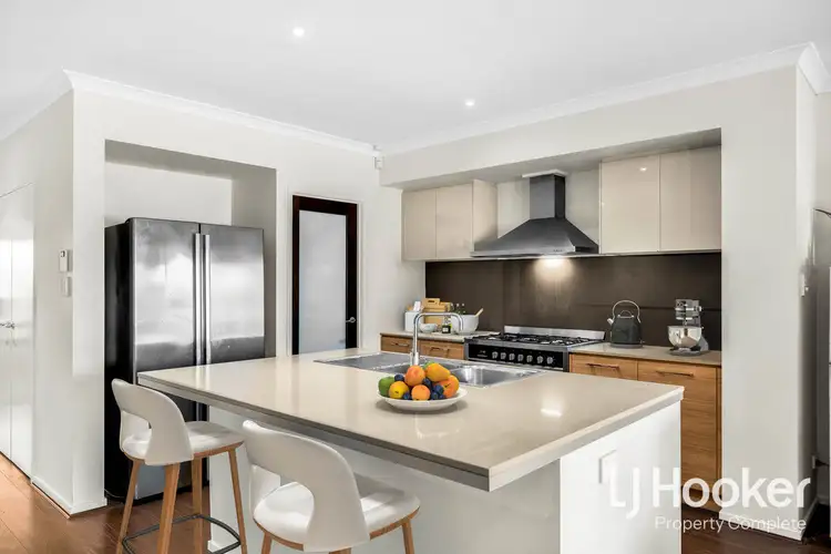 11 Hantlemann Lane, Yarrabilba QLD 4207