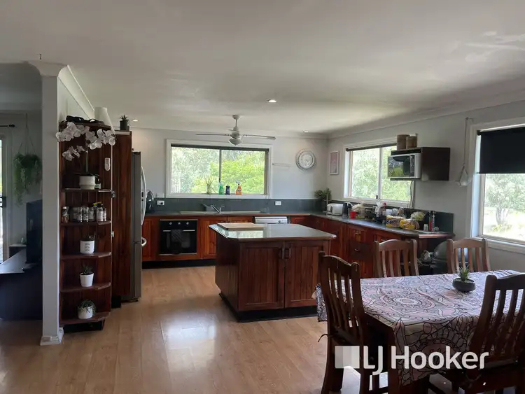 Fifth view of Homely house listing, 8 Benjamin Court, Regency Downs QLD 4341