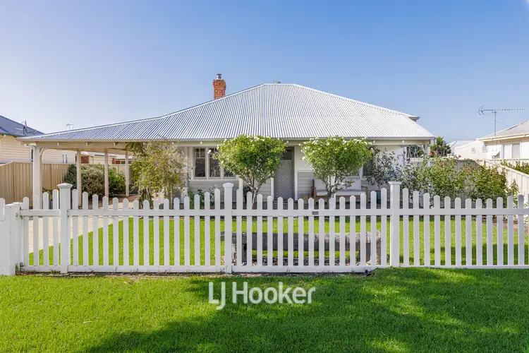 84 Clarke Street