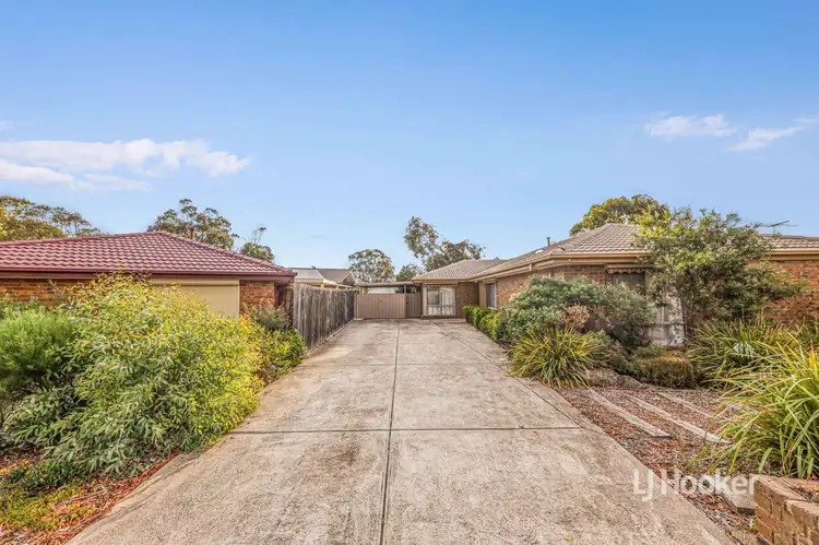 28 McKenzie Crescent, Hoppers Crossing VIC 3029