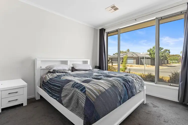 Second view of Homely house listing, 2 Braeview Circuit, Evanston SA 5116