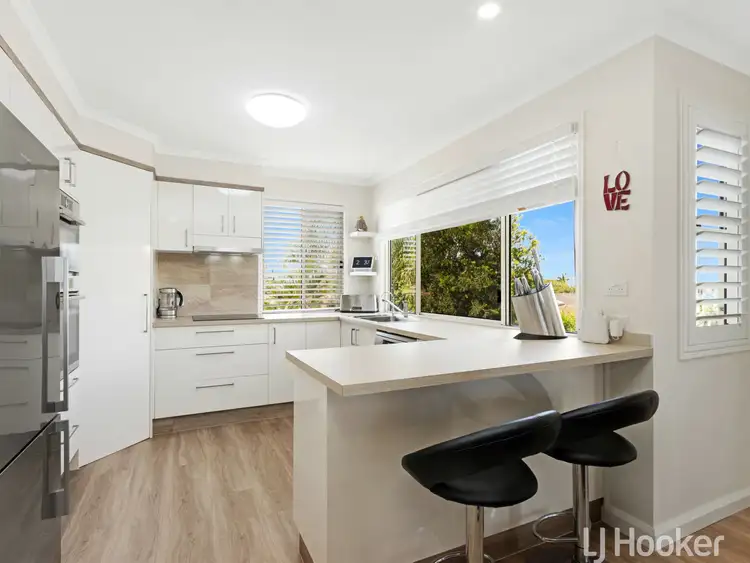 Fifth view of Homely house listing, 4 Bayview Terrace, Pialba QLD 4655