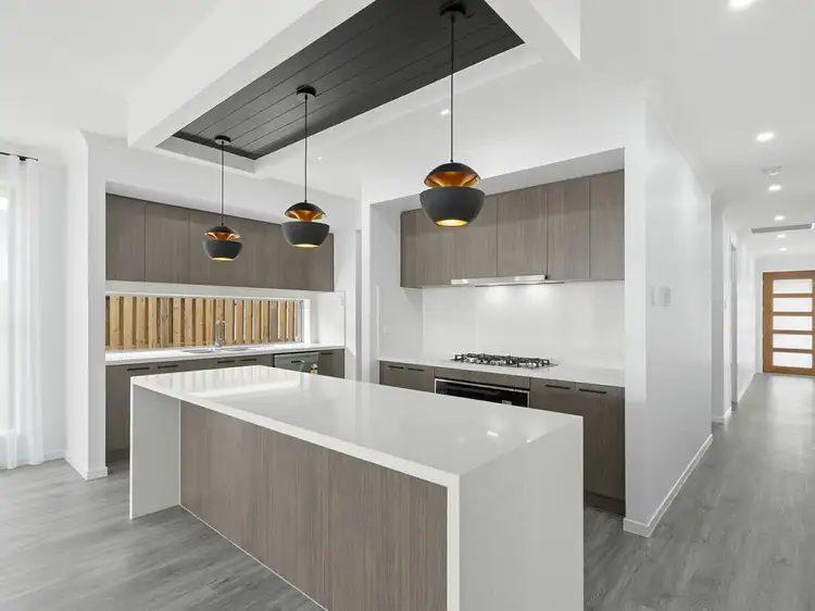 101 Ashwood cct, Chambers Flat QLD 4133