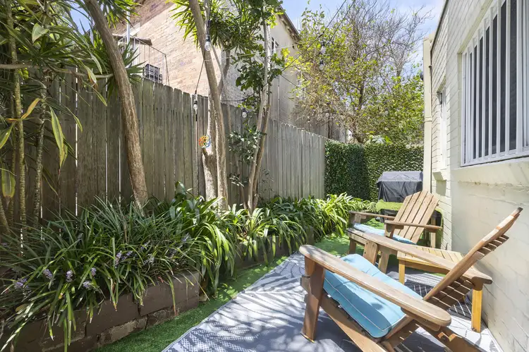 Third view of Homely apartment listing, 2/106 Warners Avenue, Bondi Beach NSW 2026
