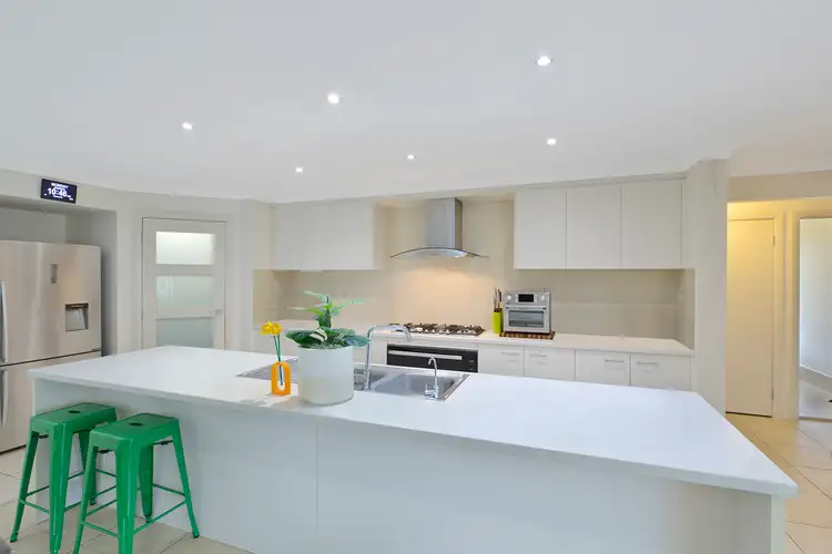 Third view of Homely house listing, 9 Queenscliff Place, Mardi NSW 2259