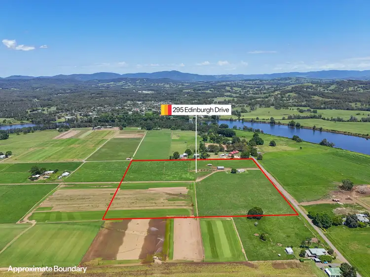 295 Edinburgh Drive, Taree NSW 2430