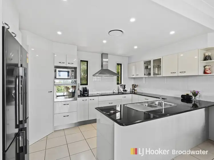 Second view of Homely semi-detached listing, 2/3 Hilltop  Street, Labrador QLD 4215