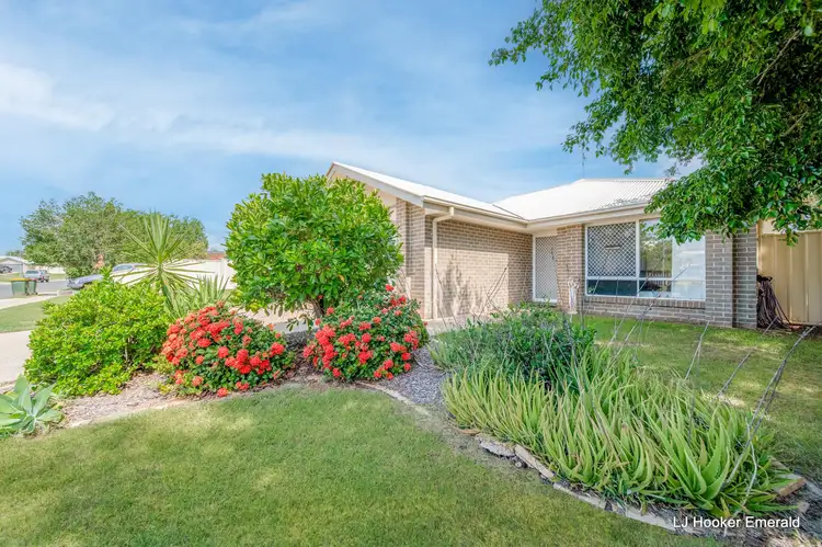 Second view of Homely house listing, 7 Hillcrest Street, Emerald QLD 4720