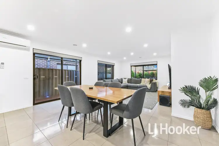 Fourth view of Homely house listing, 22 MacPherson Circuit, Cranbourne East VIC 3977