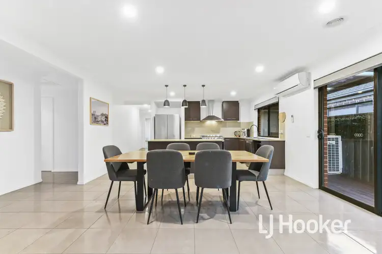 Sixth view of Homely house listing, 22 MacPherson Circuit, Cranbourne East VIC 3977