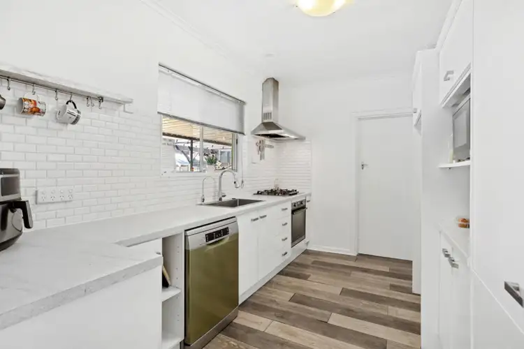 Fifth view of Homely house listing, 5 Phillips Avenue, Para Hills SA 5096