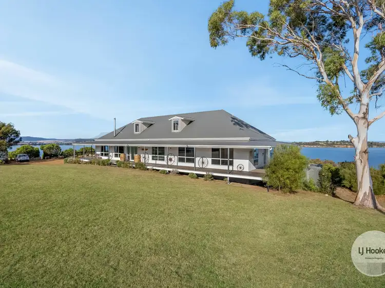 641 Shark Point Road, Penna TAS 7171