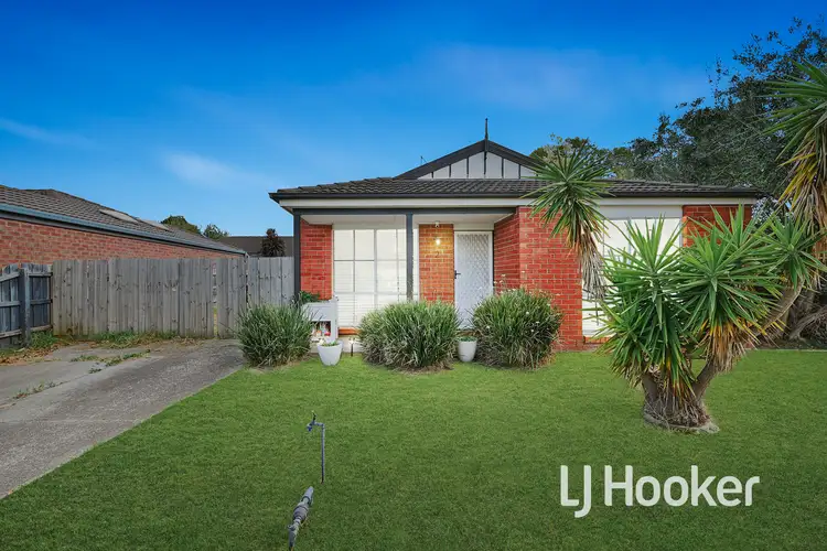 2 The Glade, Hampton Park VIC 3976
