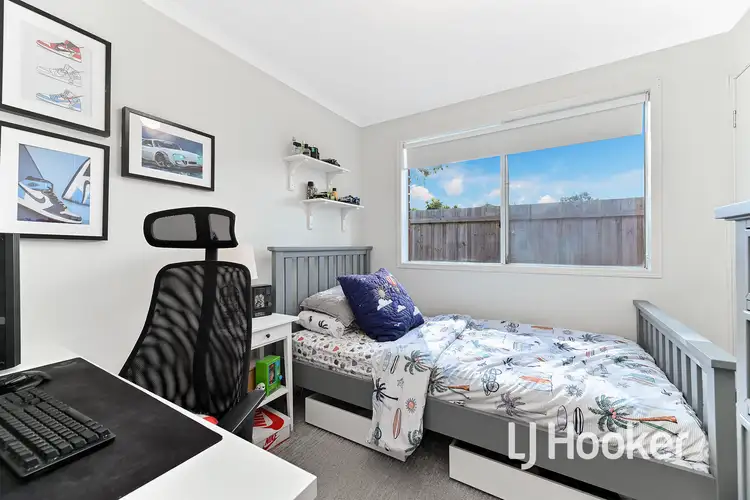 Sixth view of Homely house listing, 2 The Glade, Hampton Park VIC 3976