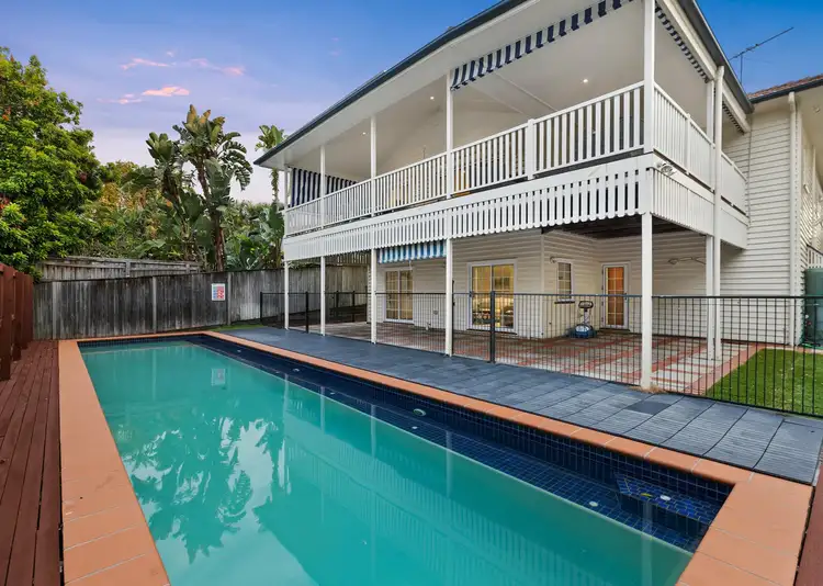 100 Hawken Drive, St Lucia QLD 4067