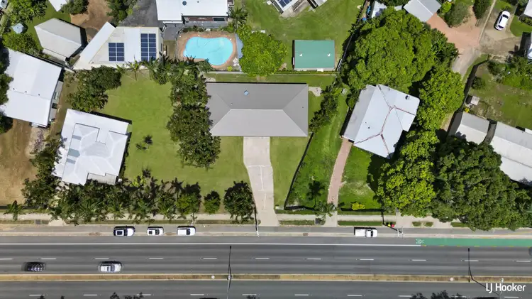 Second view of Homely house listing, 1037 Riverway Drive, Rasmussen QLD 4815
