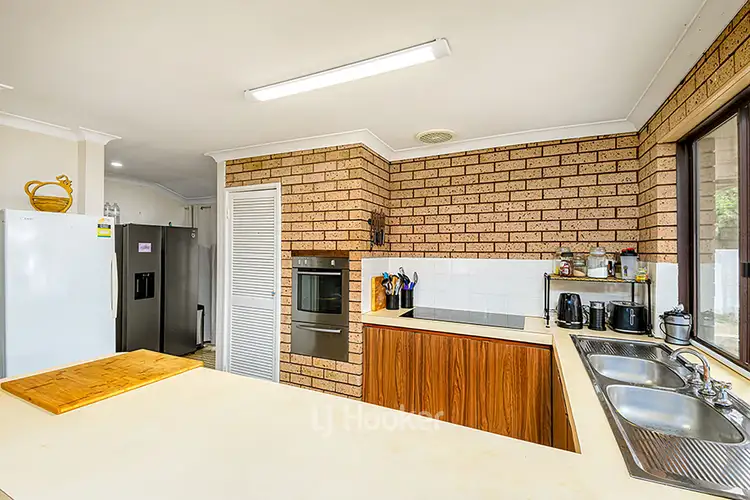 Fifth view of Homely house listing, 10 Heil Court, Collie WA 6225