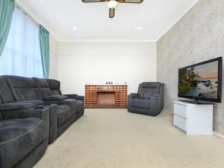 Fourth view of Homely house listing, 4 Barnes Street, Berkeley NSW 2506