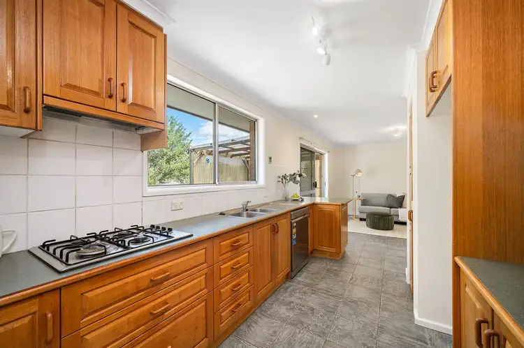 Sixth view of Homely house listing, 280 Southern Cross Drive, Macgregor ACT 2615